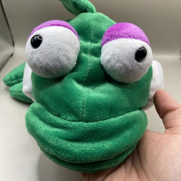 Fiesta Bean Bag Plush Toy ~  "GUS" 17 inch Big Eye Fish ~ Green Purple Yellow - Picture 2 of 9
